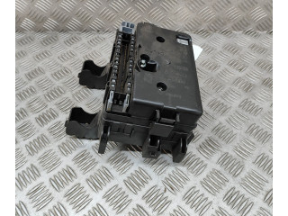 Блок предохранителей    15194396   Chevrolet TrailBlazer