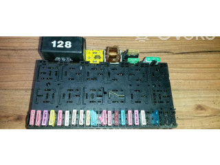 Блок предохранителей 7m0937025d, 95vw14a073dc Ford Galaxy