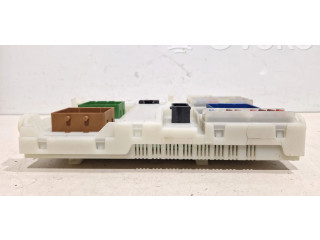 Блок предохранителей 31343337aa   Volvo V70    