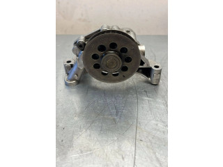 Масляный насос   03l115105b  Volkswagen Caddy 