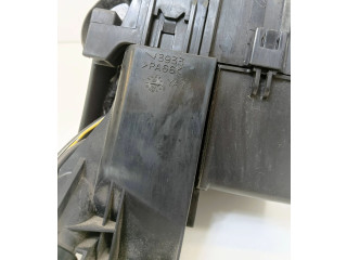 Блок предохранителей 3933 Lexus LS 430