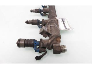 Топливная рампа 12790825, 12790824   Saab 9-5   для двигателя B205E