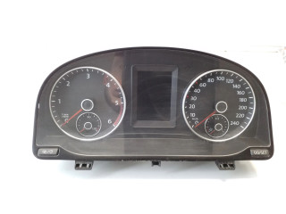 Панель приборов 2K0920876A   Volkswagen Caddy       