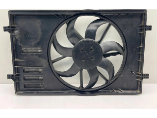 Вентилятор радиатора     5Q0121205AP    Volkswagen Golf VII 