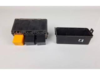 Блок предохранителей 8971807940 Mitsubishi Space Runner