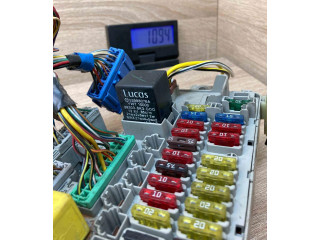 Блок предохранителей YWC104500, 53070107A Rover 45