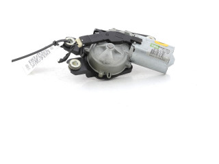 Моторчик заднего дворника LR024226 Land Rover Range Rover L322