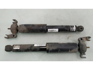 Задний амортизатор с пружиной      