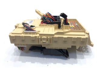 Блок предохранителей 91950-J7141 KIA Ceed