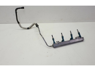 Vstřikovací lišta 2325037021 Toyota Prius+ (ZVW40)