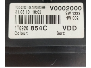 Přístrojová deska Volkswagen Caddy 2010 1T0920854C