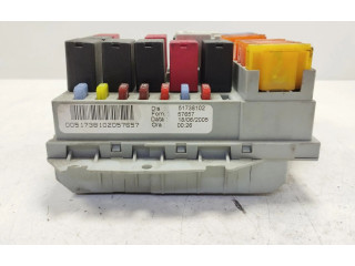 Pojistková skříňka 51738102, 51738102 Fiat Croma