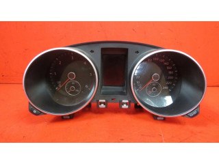 Панель приборов 5K0920862A   Volkswagen Golf VI       