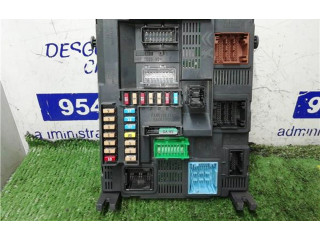 Блок предохранителей  BSIN03, 9819850080   Peugeot 2008 I    