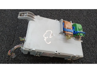 Блок предохранителей 00518762470   Ford Ka    