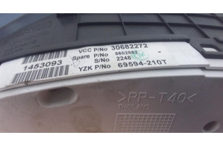 Панель приборов 30682272, 30682272   Volvo S60       