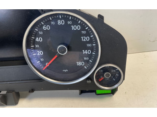 Přístrojová deska Volkswagen Touareg II 2013 7P6920982S