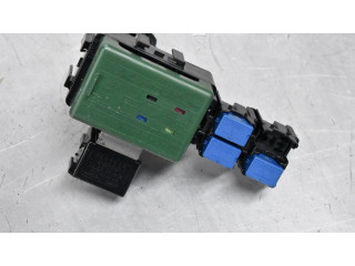 Блок предохранителей    Suzuki Jimny    