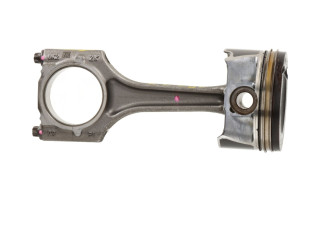 Шатун 06H198401D Audi Q3 F3