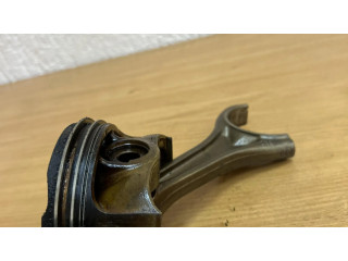 Píst 089203, D5922 BMW 5 F10 F11 pro benzínový motor