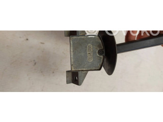 Ручка стеклоочистителей 66092103   Volvo 240