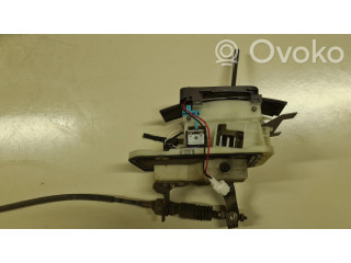 Механизм переключения передач (кулиса) (в салоне)