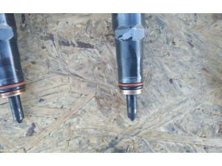 Форсунка 038130073AG Audi A3 S3 8L