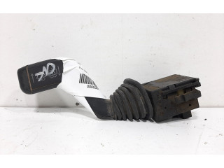 Ручка стеклоочистителей 09185417 Opel Combo C