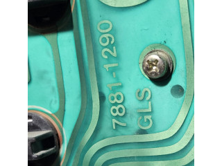 Přístrojová deska Hyundai Lantra I 1993 71110551, 78811290