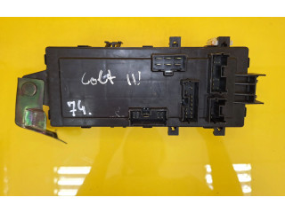 Блок предохранителей Mitsubishi Colt