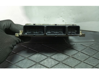 Řídící jednotka 237103008R Renault Sandero I