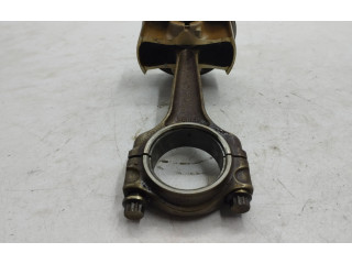  Поршень с шатуном    Maserati Quattroporte  