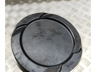 Поршень 32213692, 31401957 Volvo XC40