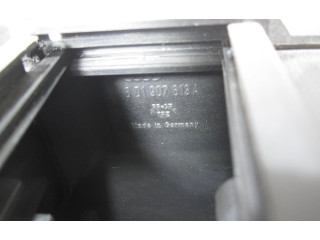 Pojistková skříňka 8D1907613A Volkswagen PASSAT B5.5 2003