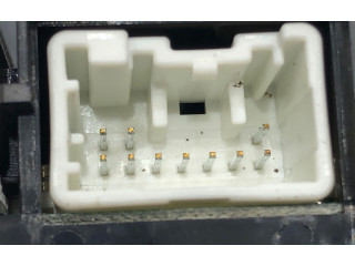 Дисплей    30797853   Volvo V50