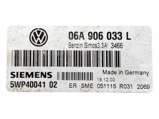 Řídící jednotka 06A906033L, 5WP4004102 Volkswagen New Beetle 2002