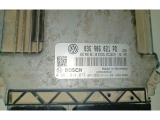 Řídící jednotka 03G906021PD Volkswagen Caddy 2009