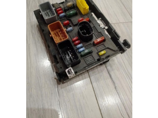 Pojistková skříňka Řídící jednotka BSM 9661708280 Peugeot 307 2008