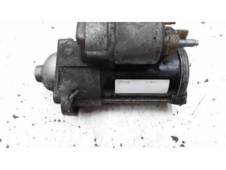 Стартер  233007689R   Renault Captur