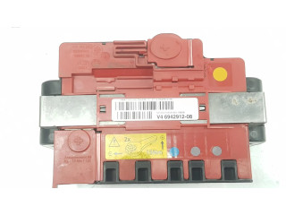 Pojistková skříňka 61146942912, 61146971370 BMW 3 E92 E93 2006