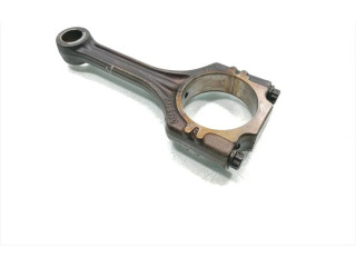 Шатун      Audi A3 S3 8P  