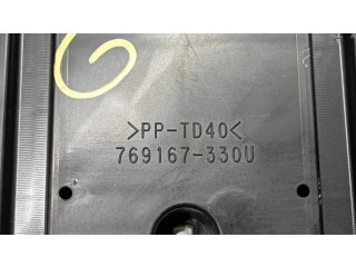 Přístrojová deska Peugeot 108 2018 769167330U