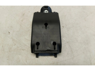 Блок предохранителей  31682732   Volvo XC90    