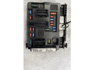 Pojistková skříňka Řídící jednotka BSM 6580FL   Peugeot 1007 2006