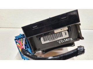 Pojistková skříňka 8200220688, 55RG97048 Renault Vel Satis 2003