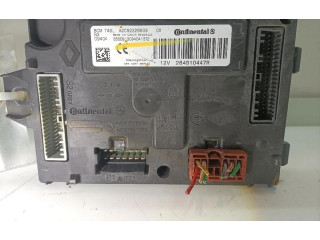 Блок предохранителей 284B10447R, 284B10447R   Dacia Sandero    