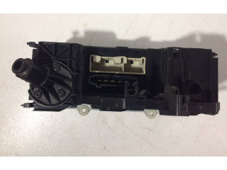 Блок управления климат-контролем Skoda Octavia Mk2 (1Z)