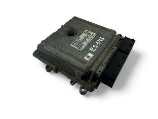 Блок управления двигателем Блок управления 30729826A, 0281012103 Volvo V70