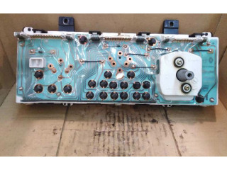 Панель приборов 7700841348, 09041560010   Renault Clio I       