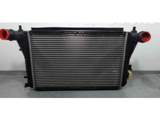 Интеркулер 1K0145803BM Audi A3 S3 8P